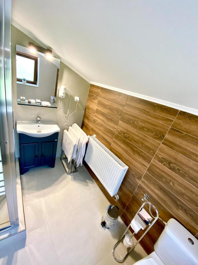 Victoria Rooms Oradea Exterior foto