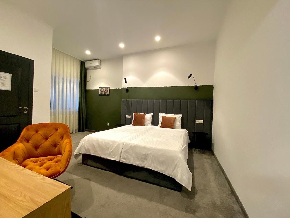 Victoria Rooms Oradea Exterior foto